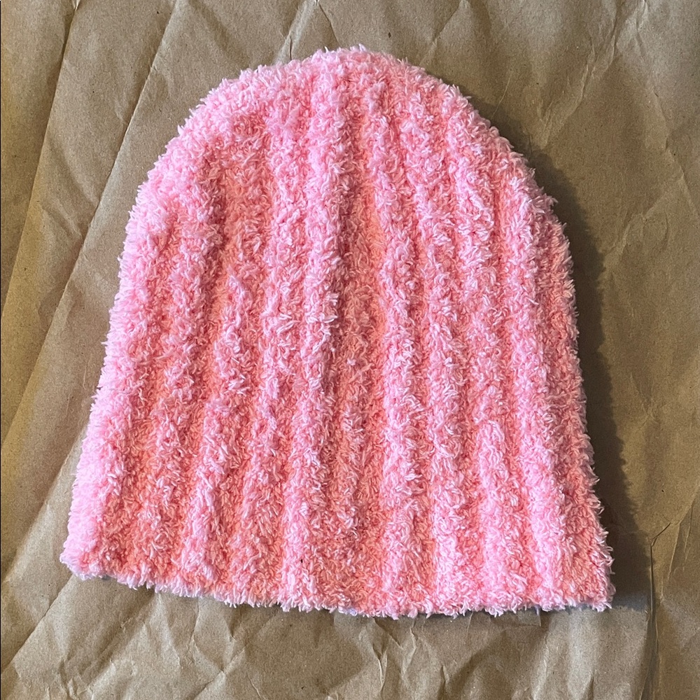 Chenille pink beanie small